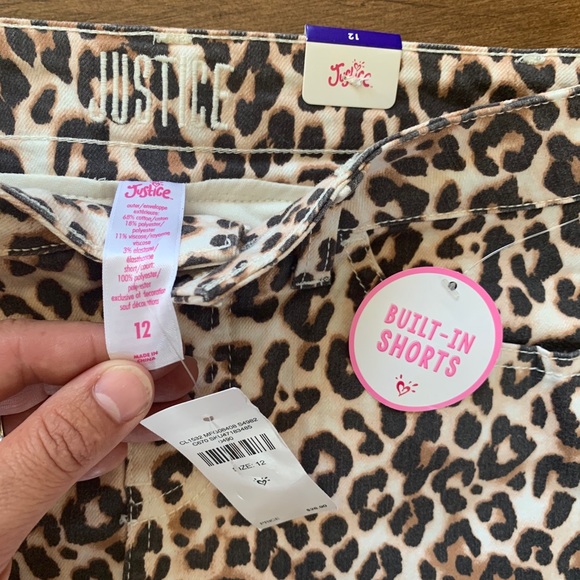 NWT JUSTICE leopard print skort, size 12. - Picture 2 of 4